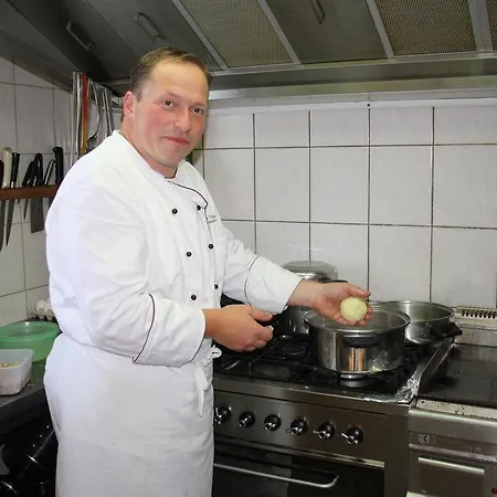 Gasthof 'zum Reifberg' 3*